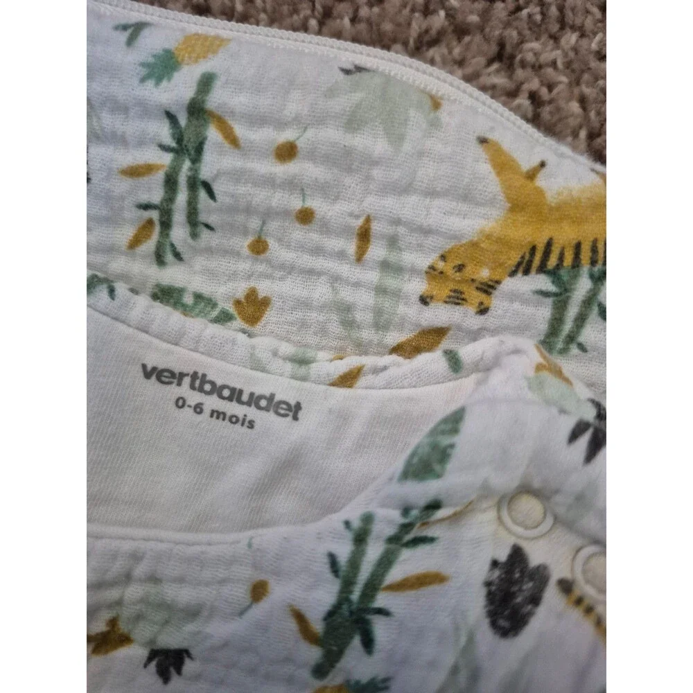 Vertboudet muslin sleeper size 0-6 months 2.5 tog